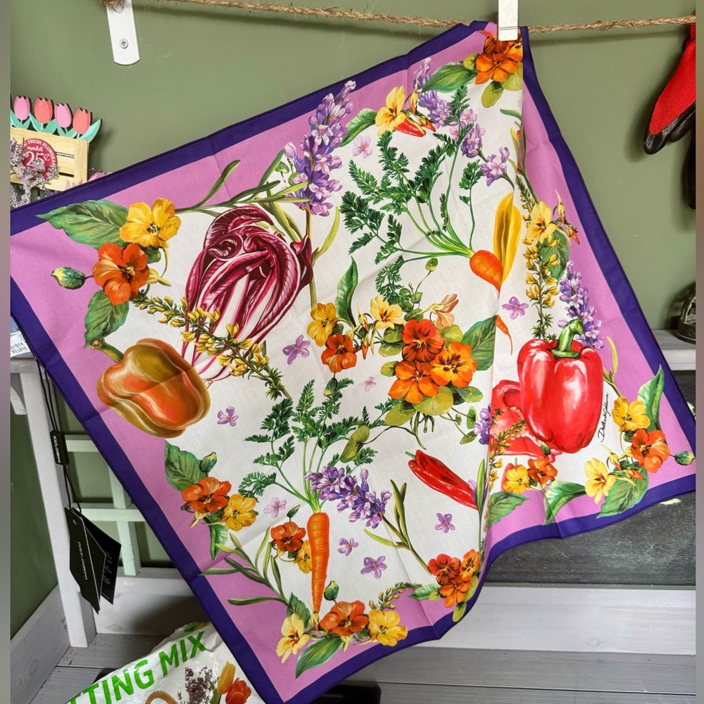 Dolce & Gabbana Girls Liliac Farmer Print Scarf